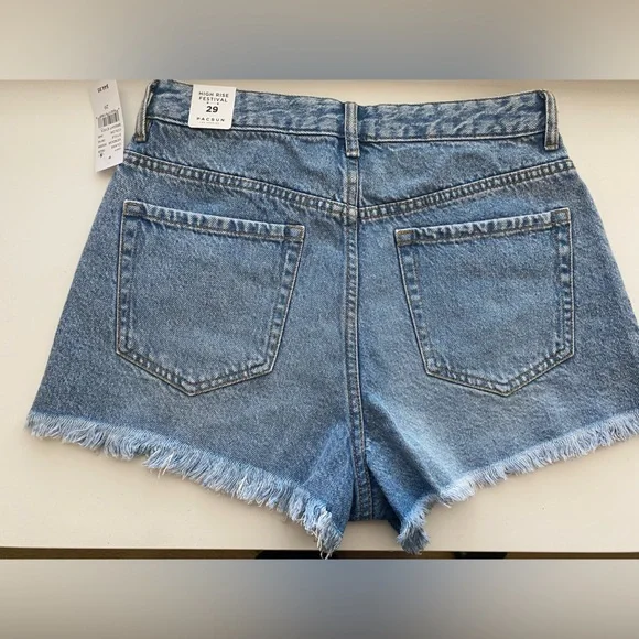 NWT Pacsun High Rise Festival Denim Shorts Size 29 - Picture 2 of 4